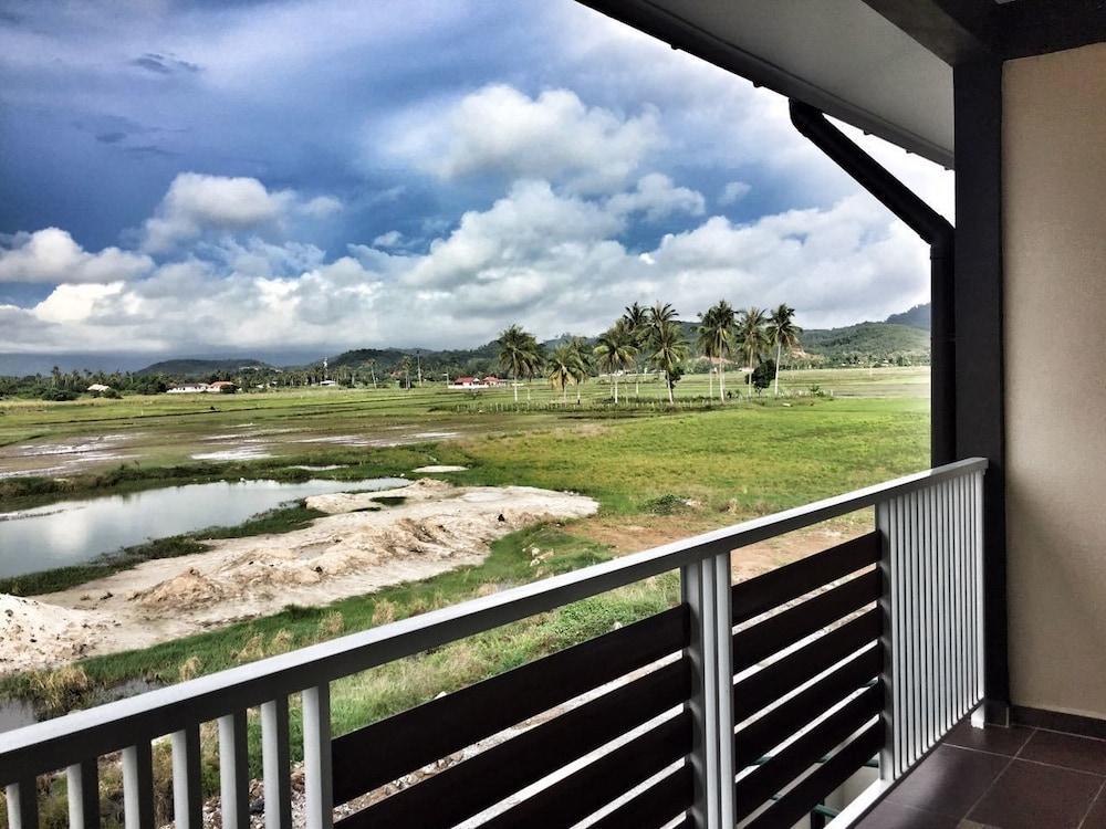 Destini Akef Villa Pantai Cenang  Exterior foto